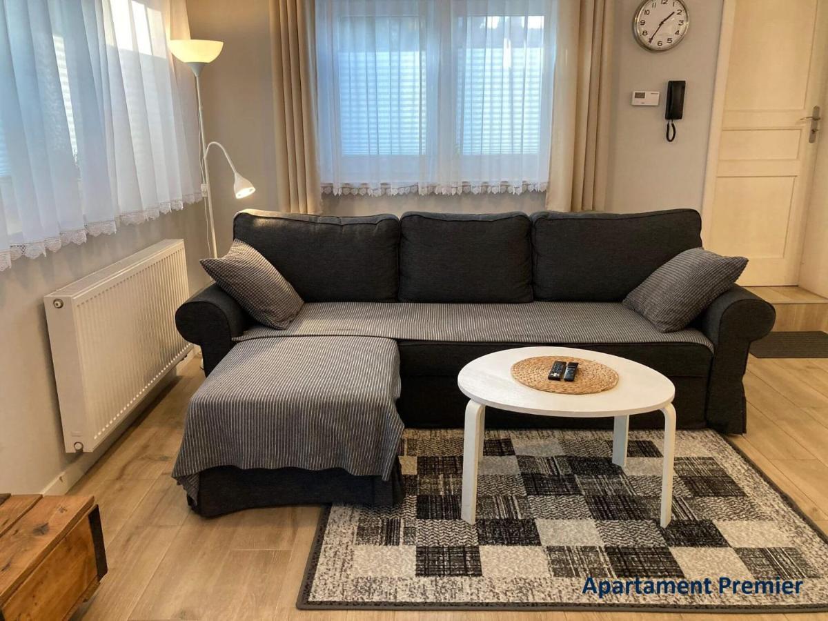 Bialy Dom - 2 Bedrooms Katowice Exterior photo