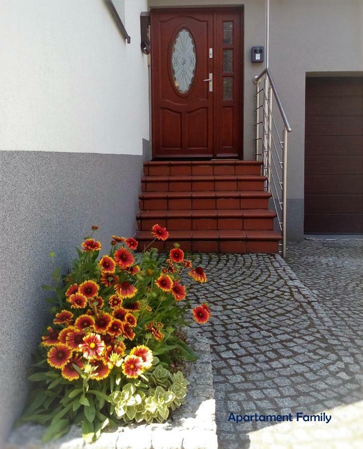Bialy Dom - 2 Bedrooms Katowice Exterior photo